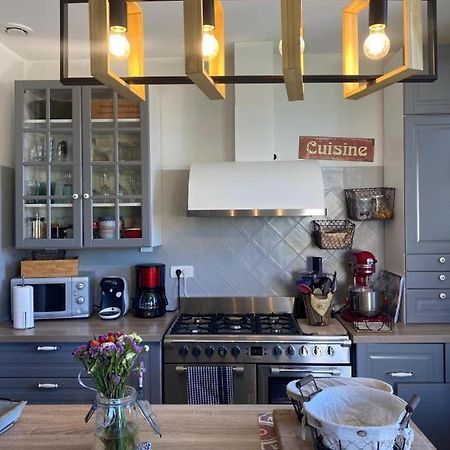 Appartement Avec Jardin En Ville L'Isle-sur-la-Sorgue Ngoại thất bức ảnh